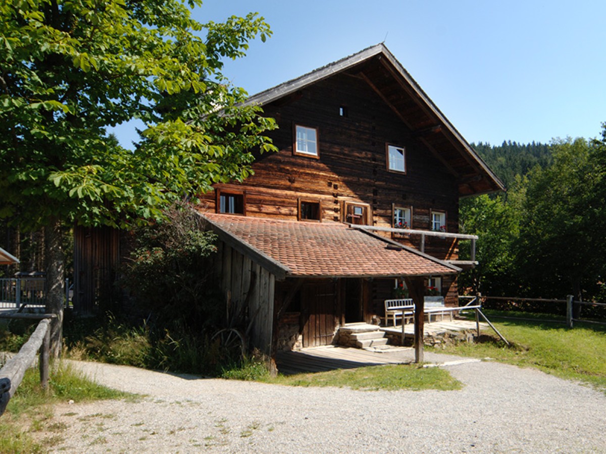 Die Schmiede aus Grattersdorf